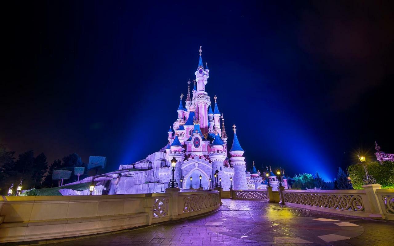 Aladdin And Jasmine'S Near Disney Chalifert Bagian luar foto